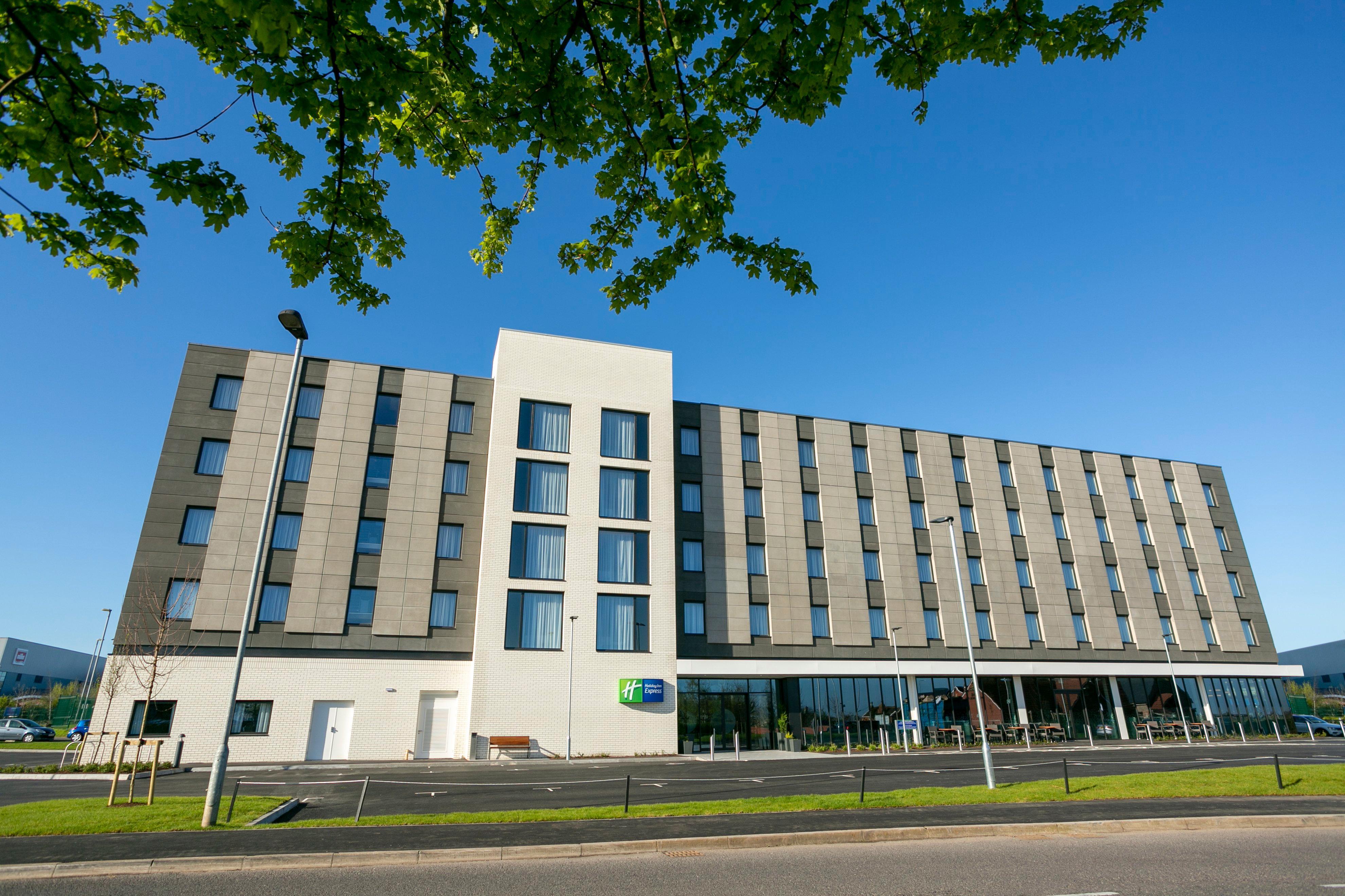 Holiday Inn Express Bridgwater M5, Jct24 By Ihg Exteriér fotografie